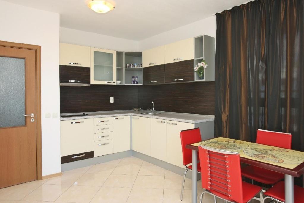 Sofia Apartments In Sunny Residence Sunny Beach Room photo